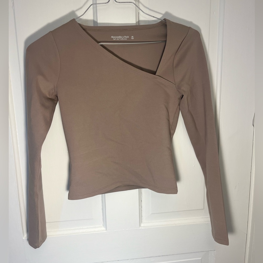 Abercrombie and Finch, long sleeve A&F soft